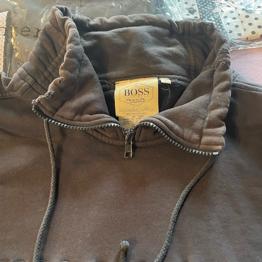 Retro “Rocky” Hugo Boss Khaki Cotton Apparel